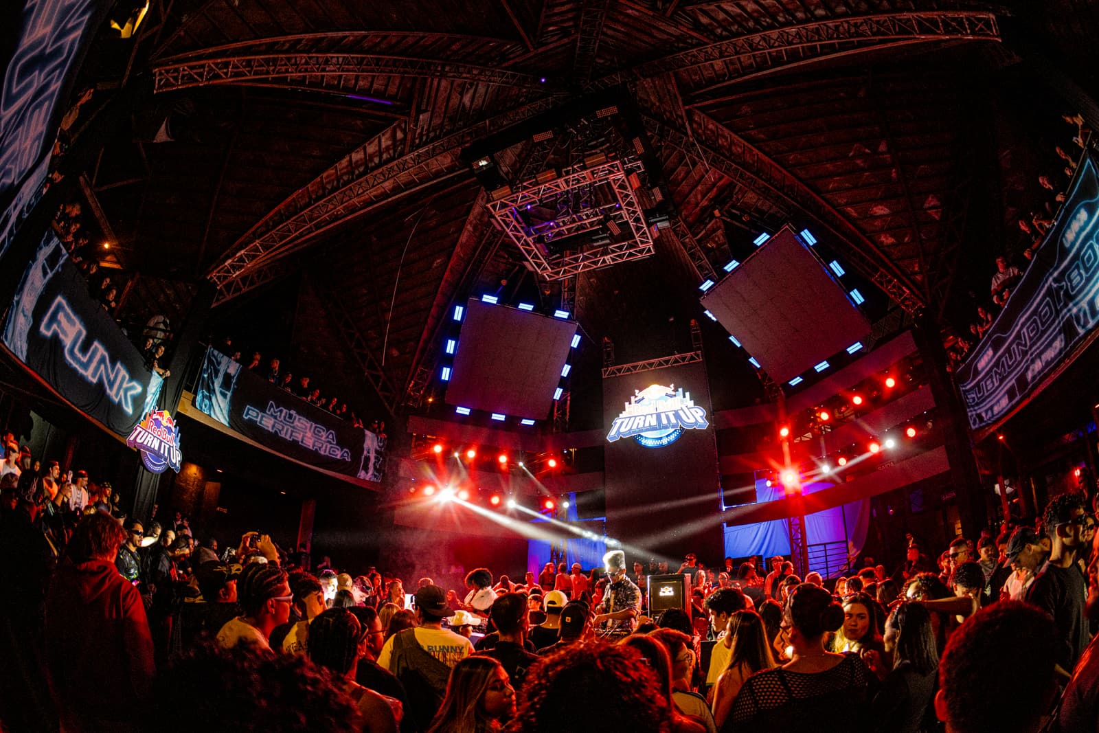 Red Bull Turn It Up — imagem 2